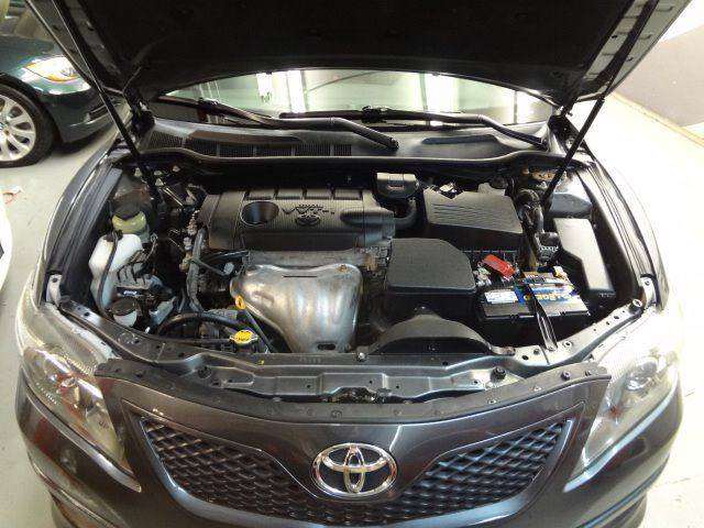 2011 Toyota Camry SE 4dr Sedan 6A